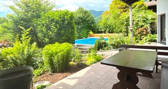 von_poll_real_estate_property_25102014_image_3