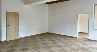 von_poll_real_estate_property_25102017_image_6