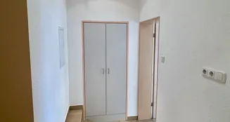 von_poll_real_estate_property_25102017_image_10