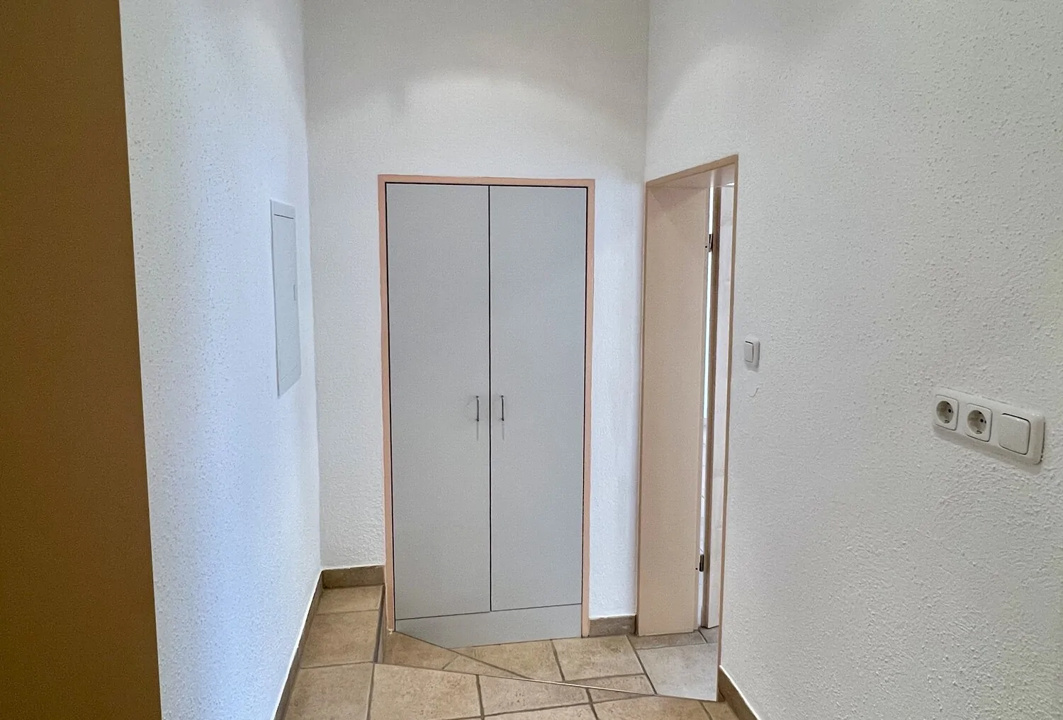 Ladengeschäft/Büro/Praxis in verkehrsgünstiger Lage von Marquartstein mit optionaler Wohnnutzung