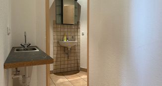 von_poll_real_estate_property_25102016_image_5