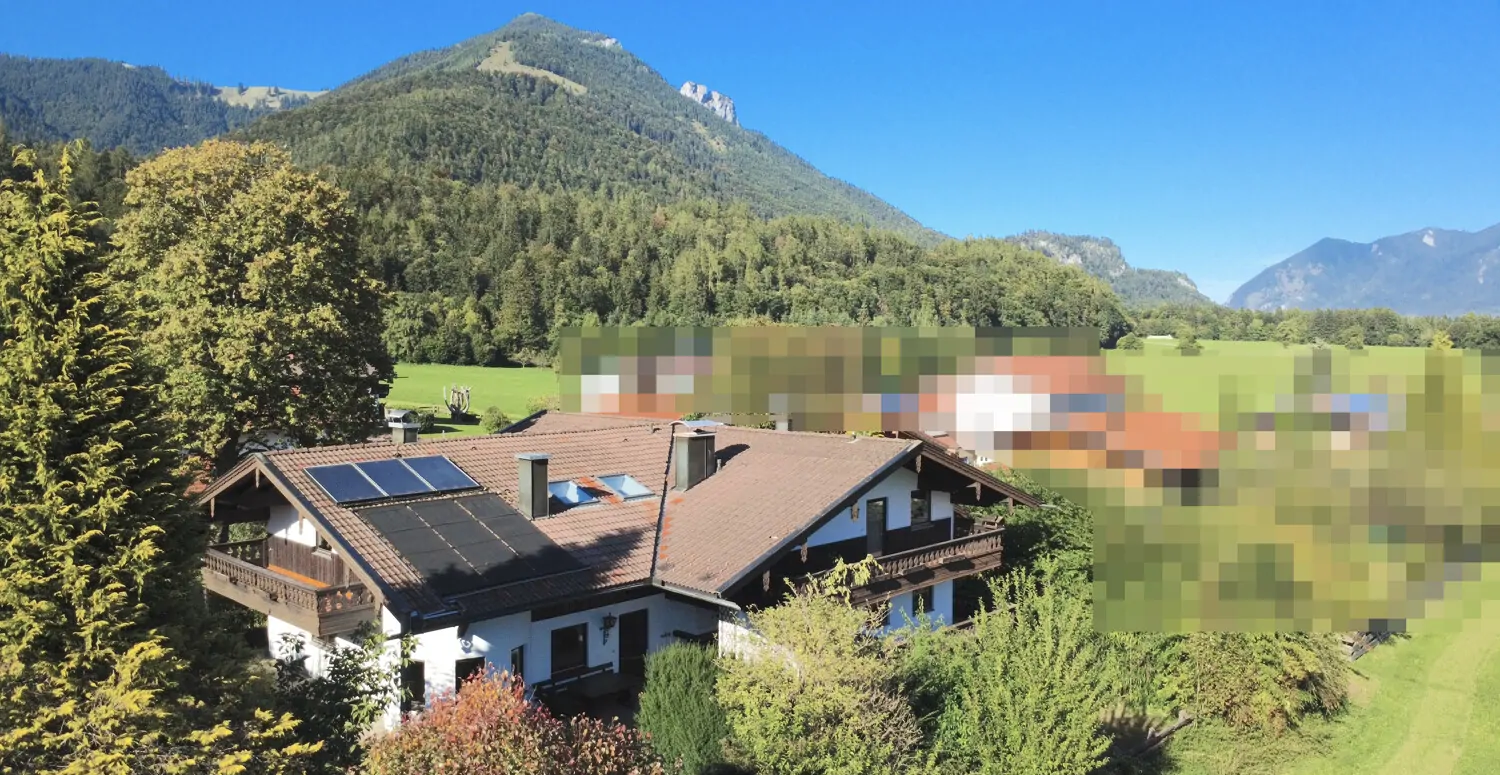 Ein- bis Zweifamlienhaus in herrlicher Alpenlagen unweit des Chiemsees