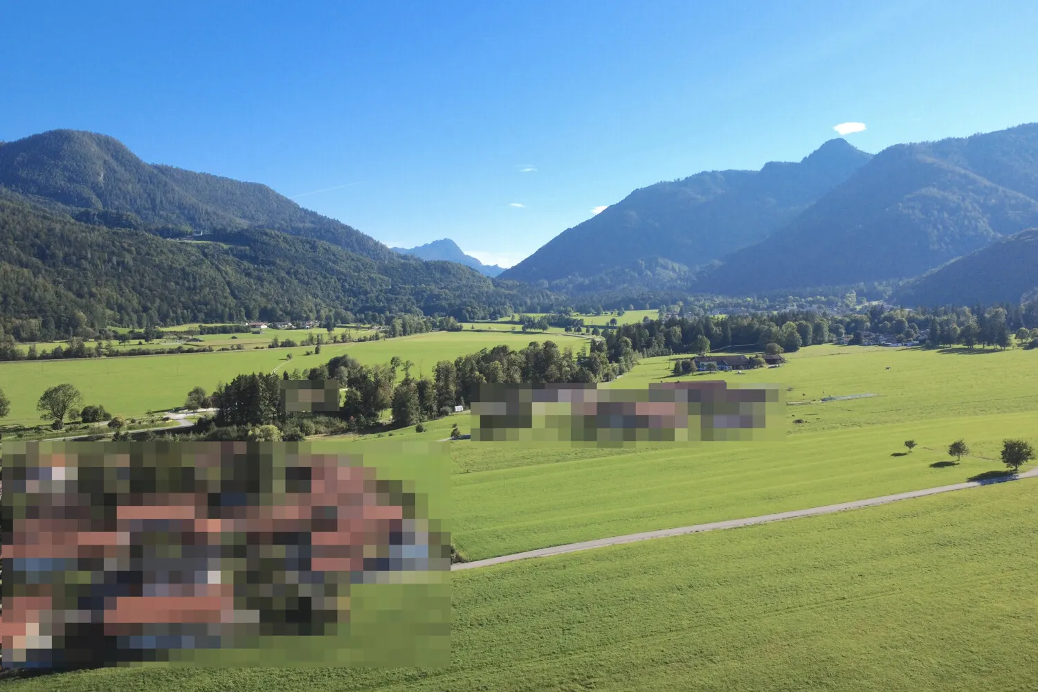 Ein- bis Zweifamlienhaus in herrlicher Alpenlagen unweit des Chiemsees