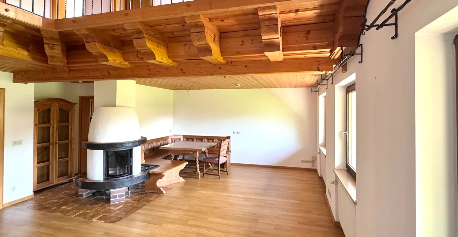 Ein- bis Zweifamlienhaus in herrlicher Alpenlagen unweit des Chiemsees