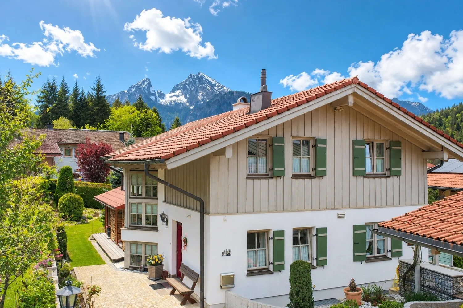 Haus mit Hof