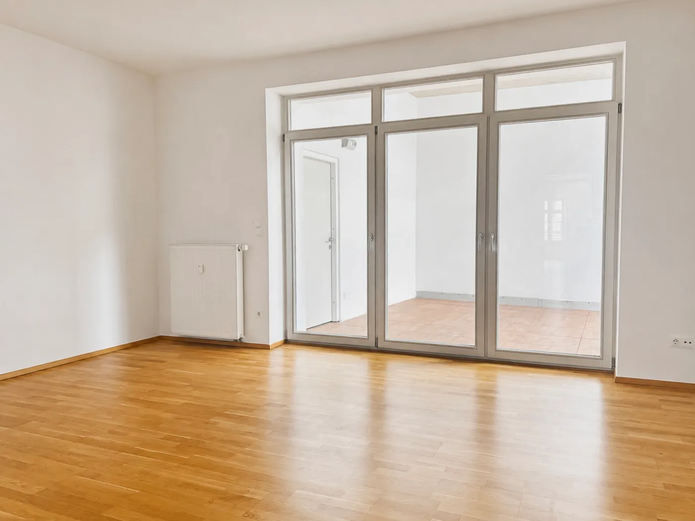 Stilvolles Cityleben: Zentrale großzügige Stadtwohnung im kernsanierten Altbau erleben