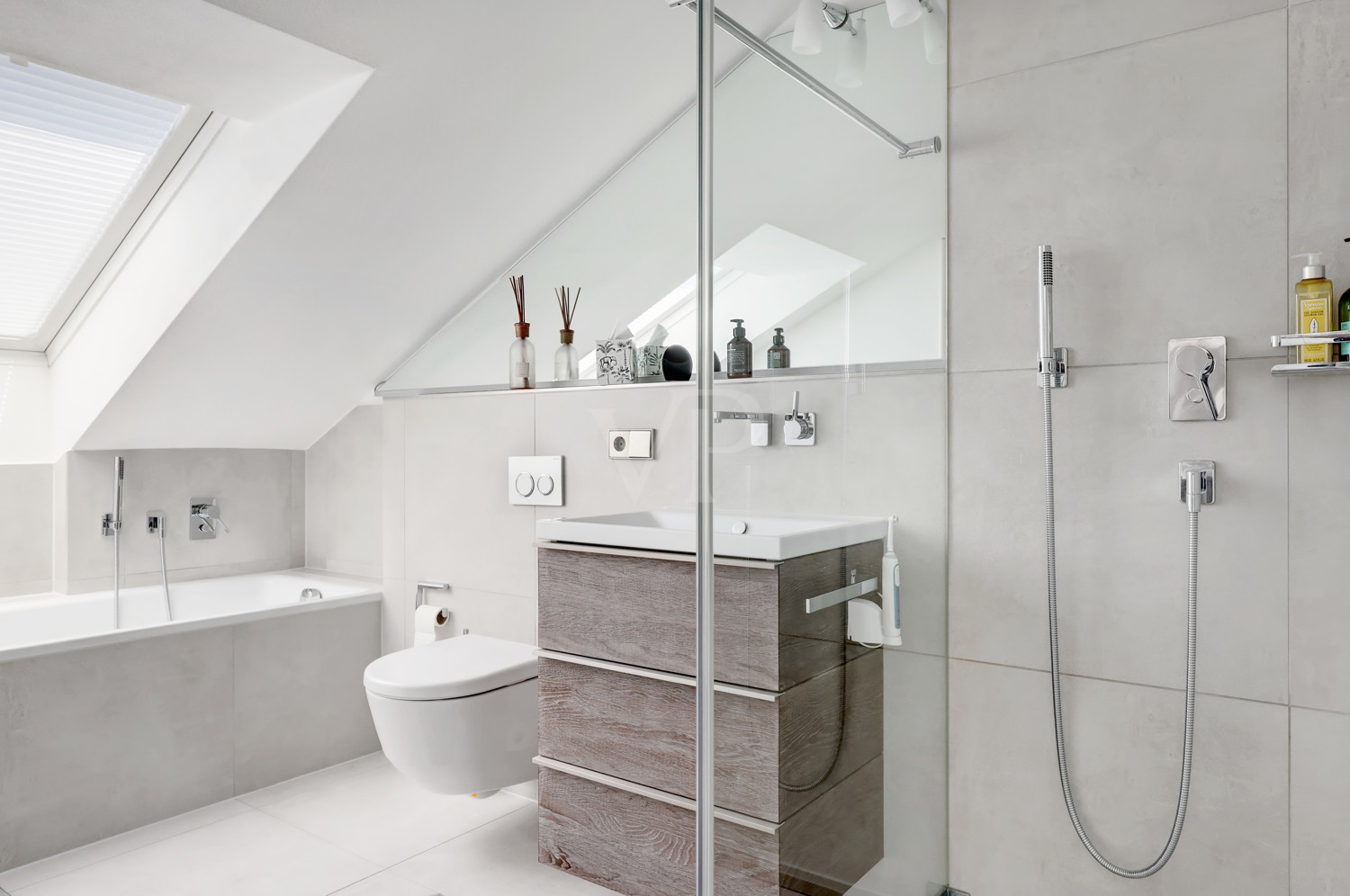 Badezimmer DG