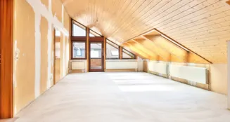 von_poll_real_estate_property_24143015_image_2