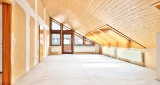 von_poll_real_estate_property_24143015_image_2