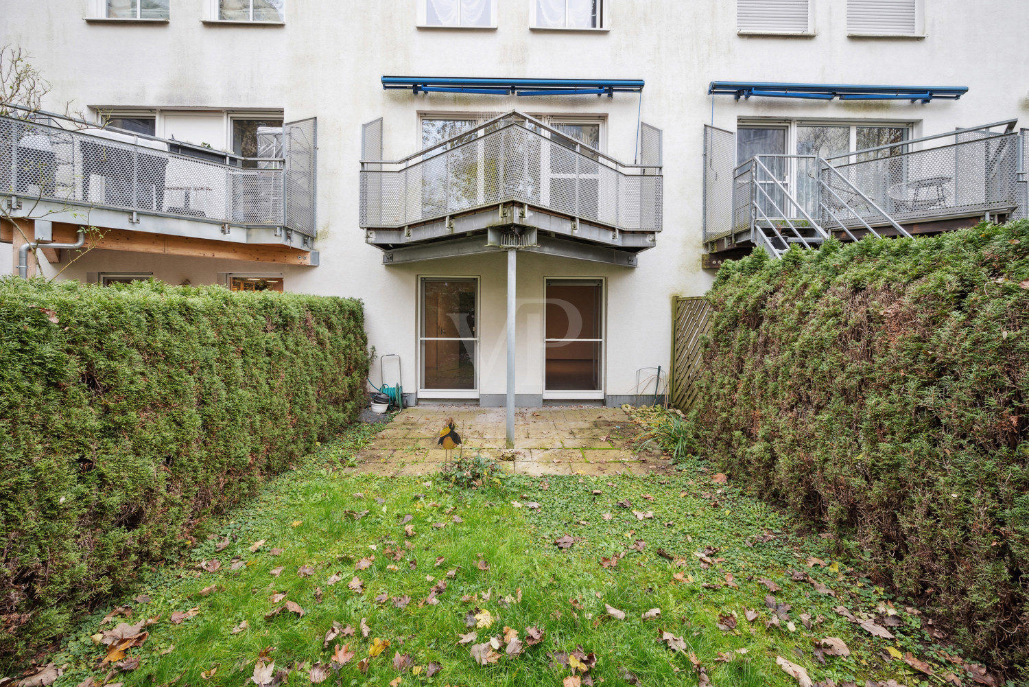 Gartenanteil Blick zur Wohnung