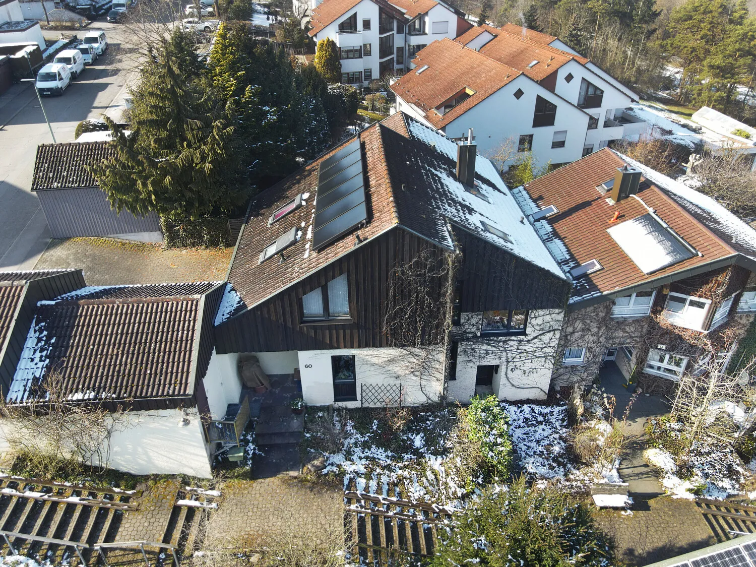 Ideal for families: Semi-detached single-family home with an attractive floor plan