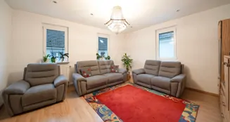 von_poll_real_estate_property_24455058Dup_image_2