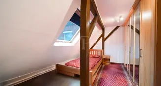 von_poll_real_estate_property_24455058Dup_image_17