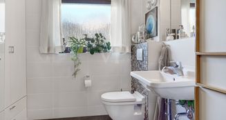 von_poll_real_estate_property_25143024_image_8