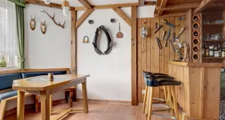 von_poll_real_estate_property_25143018_image_12