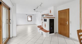 von_poll_real_estate_property_25143019_image_2