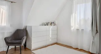 von_poll_real_estate_property_25143025_image_8