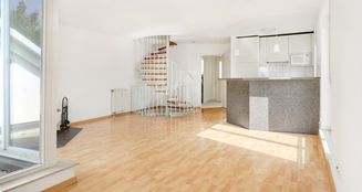 von_poll_real_estate_property_25143021_image_1