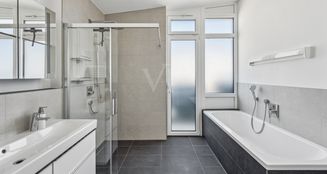 von_poll_real_estate_property_25143013VM_image_10