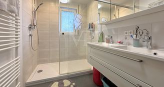 von_poll_real_estate_property_25152013-Dup2_image_15