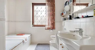 von_poll_real_estate_property_25143031_image_4