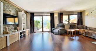 von_poll_real_estate_property_0441212_image_2