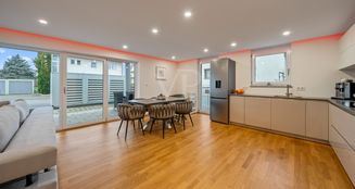 von_poll_real_estate_property_24022083_image_2