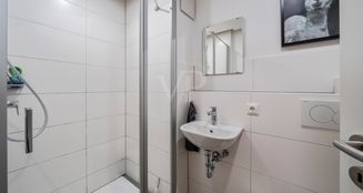 von_poll_real_estate_property_24022083_image_11