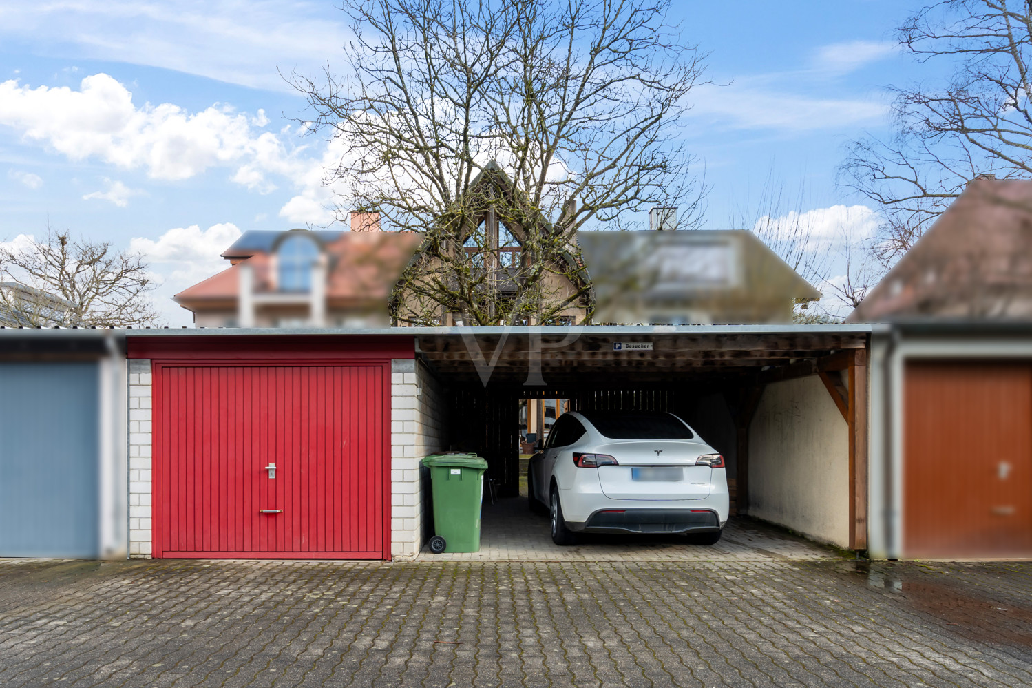 Garage und Carport