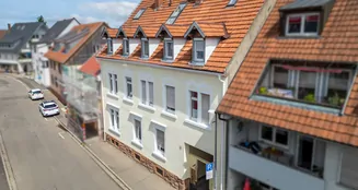 von_poll_real_estate_property_25022021Nr.2_image_1