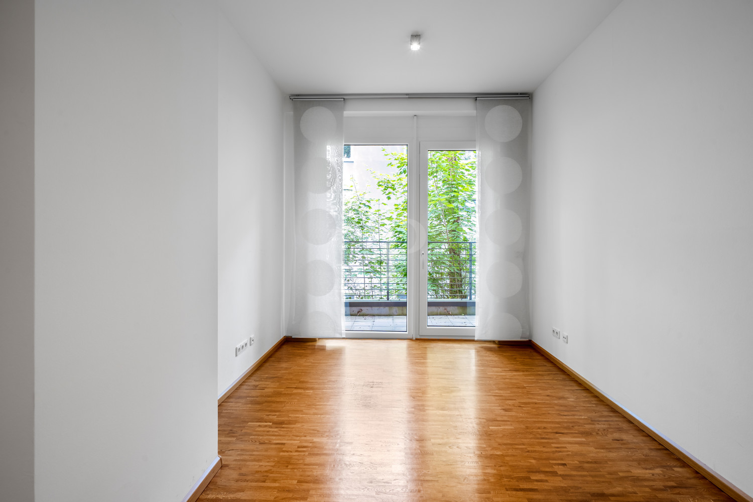 Kinder-/Arbeitszimmer