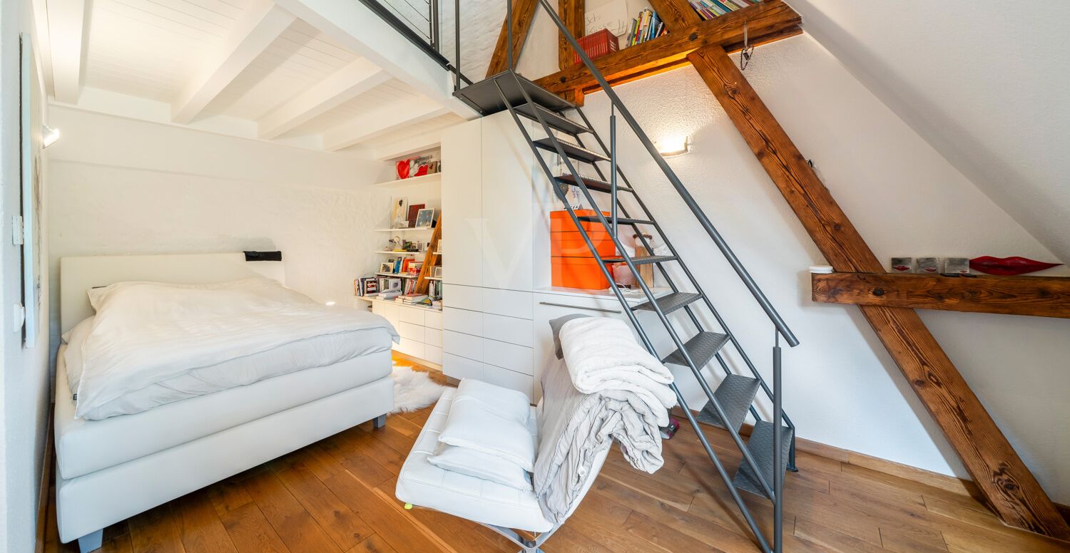 Schlafzimmer mit architektonischer Raffinesse