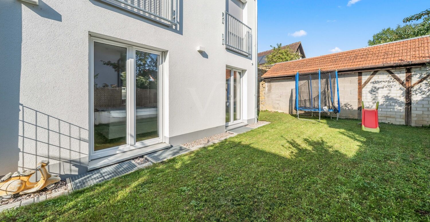 Erdgeschosswohnung mit eigenem Garten