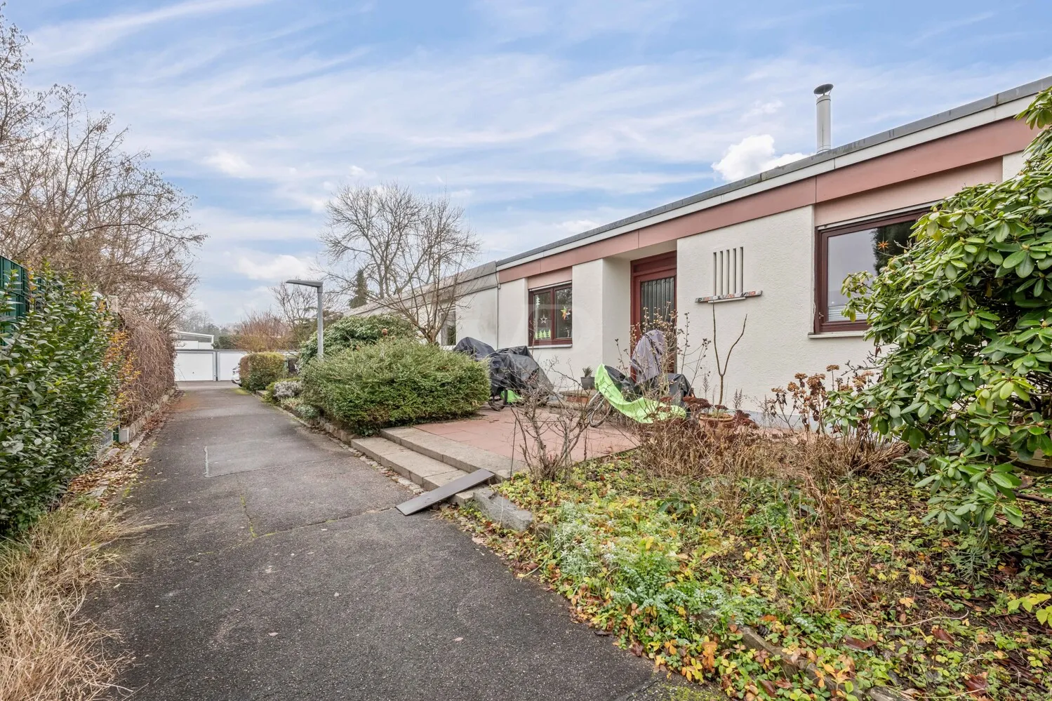 privater Weg zum Hauseingang