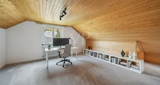 von_poll_real_estate_property_26022009_image_19