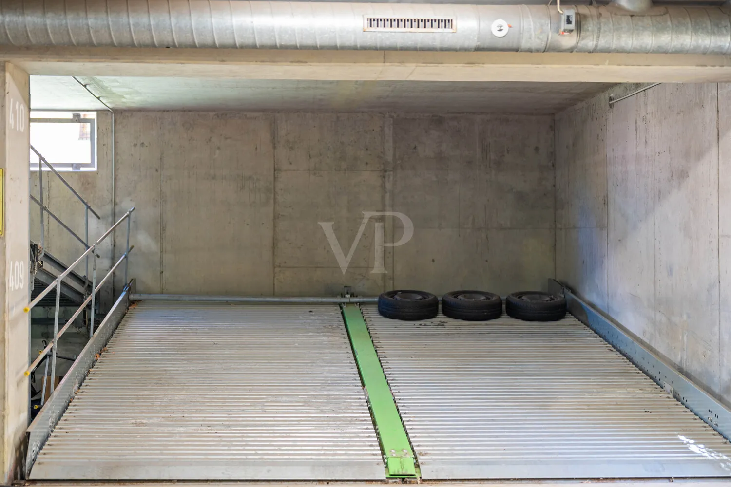 Tiefgaragenstellplatz