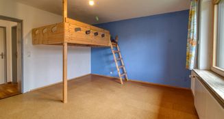 von_poll_real_estate_property_25042015_image_11