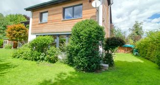 von_poll_real_estate_property_25042015_image_1