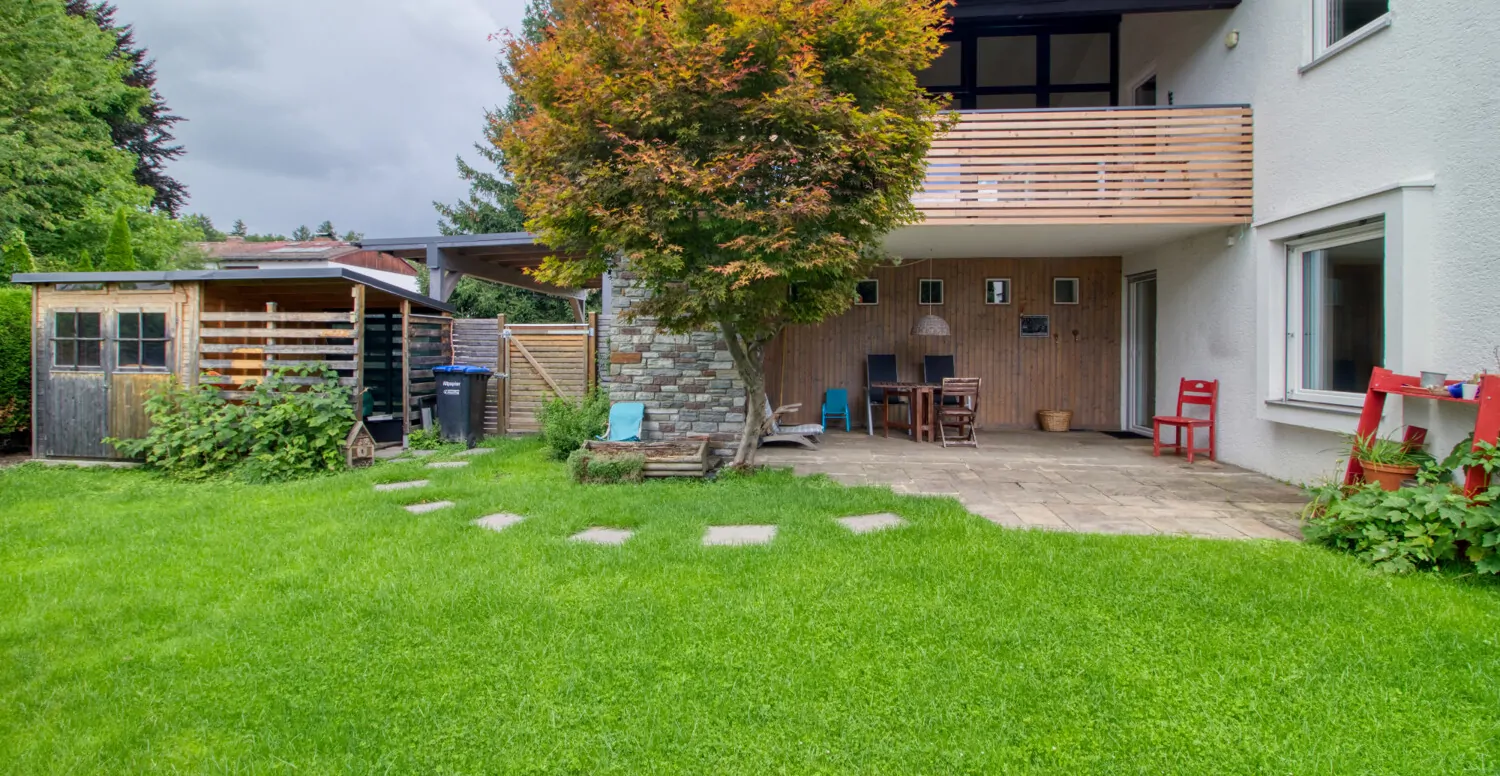 Freisitz, Terrasse und Balkon
