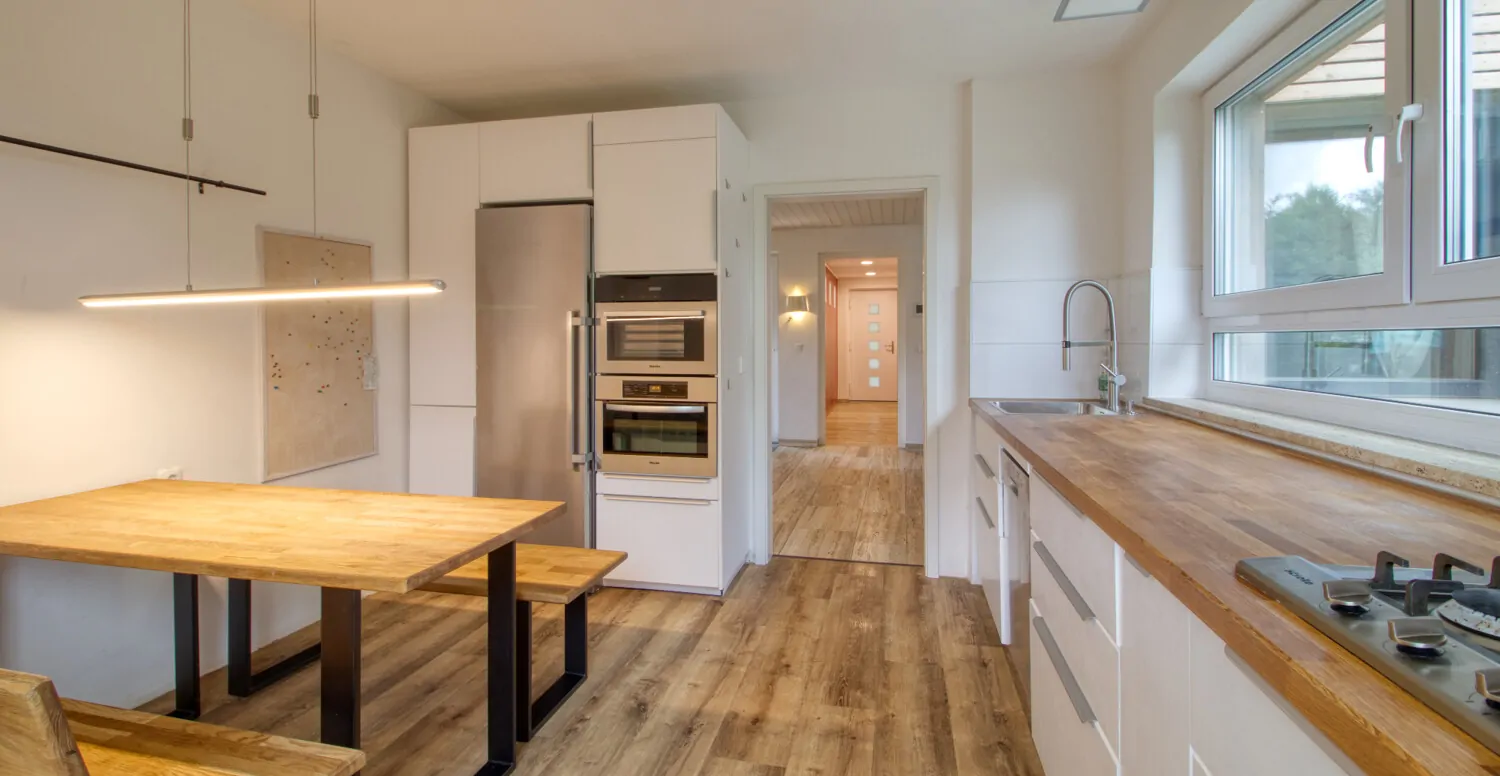 Küche mit Essbereich Bild 2