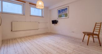 von_poll_real_estate_property_25042015_image_17