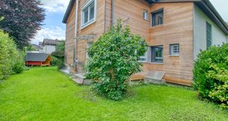 von_poll_real_estate_property_25042015_image_2