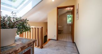 von_poll_real_estate_property_25042008_image_14