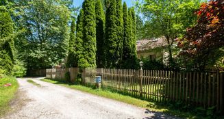 von_poll_real_estate_property_25042008_image_6