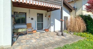 von_poll_real_estate_property_25042001_image_2