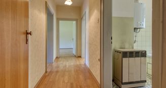 von_poll_real_estate_property_25042014_image_3