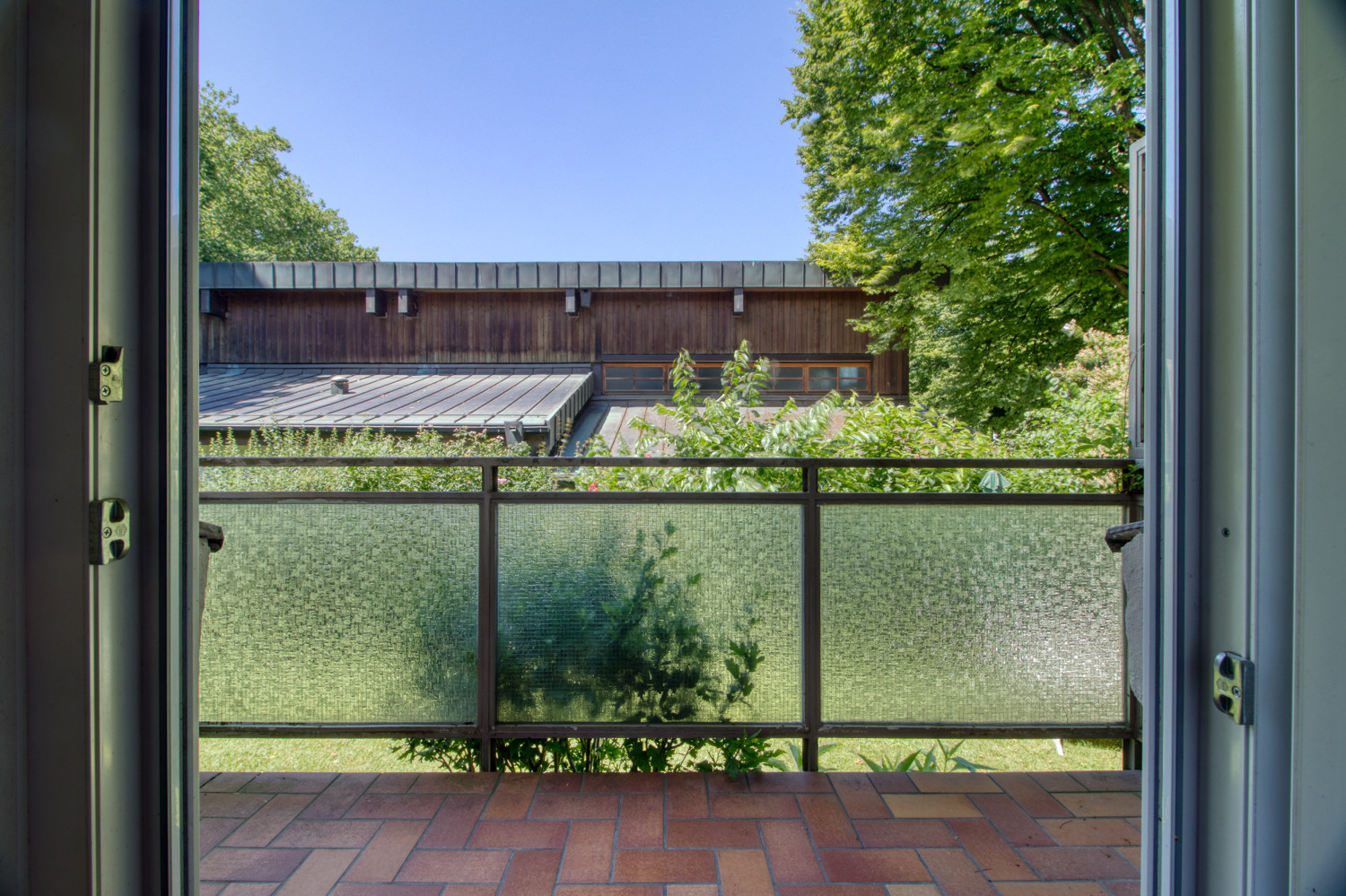 Balkon mit Gartenblick