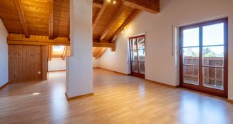 von_poll_real_estate_property_25042016_image_16