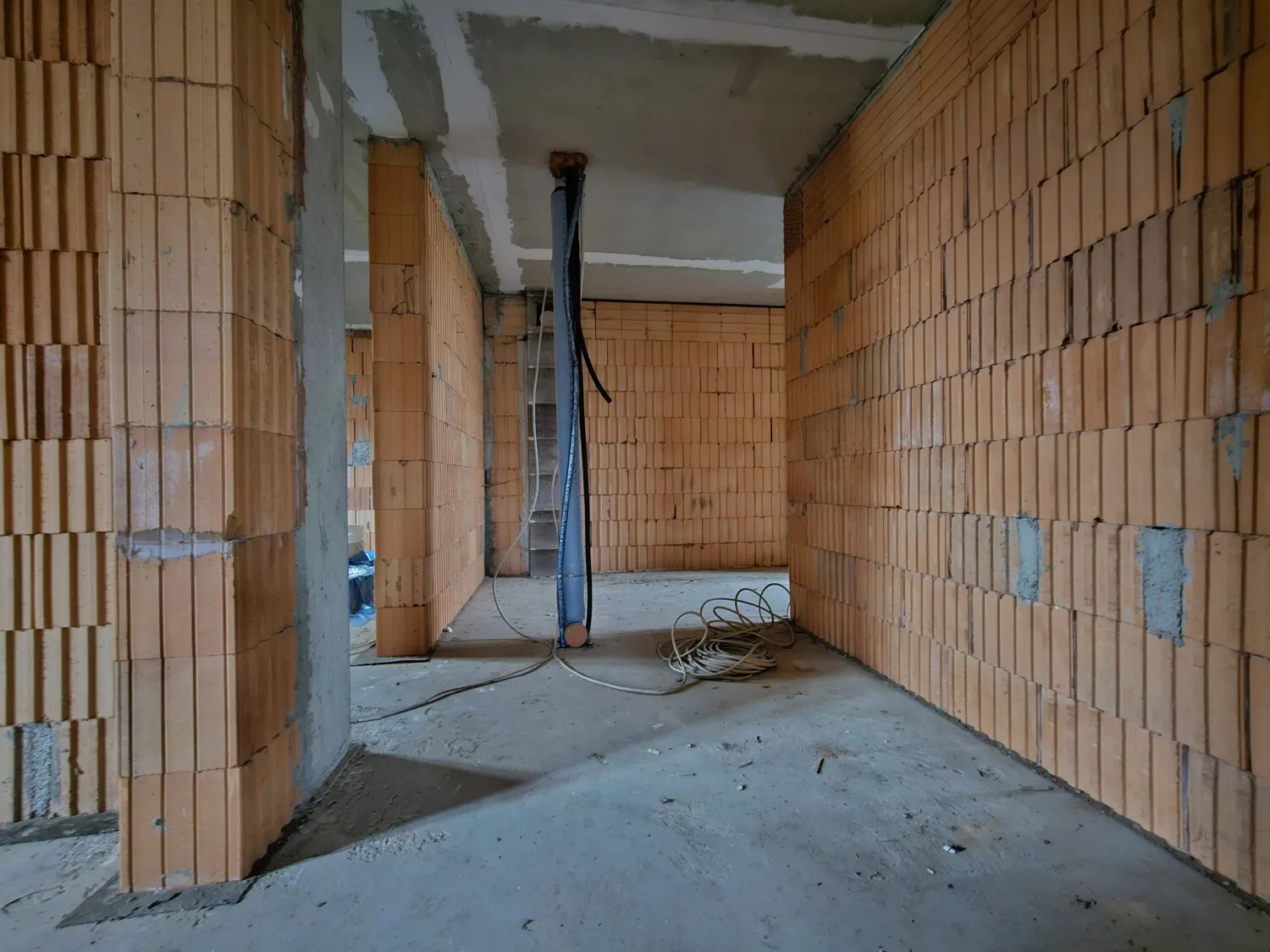 Rohbauzustand 1.OG Wohnhausanbau
