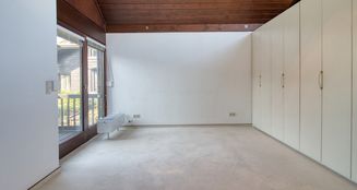 von_poll_real_estate_property_25042021_image_14